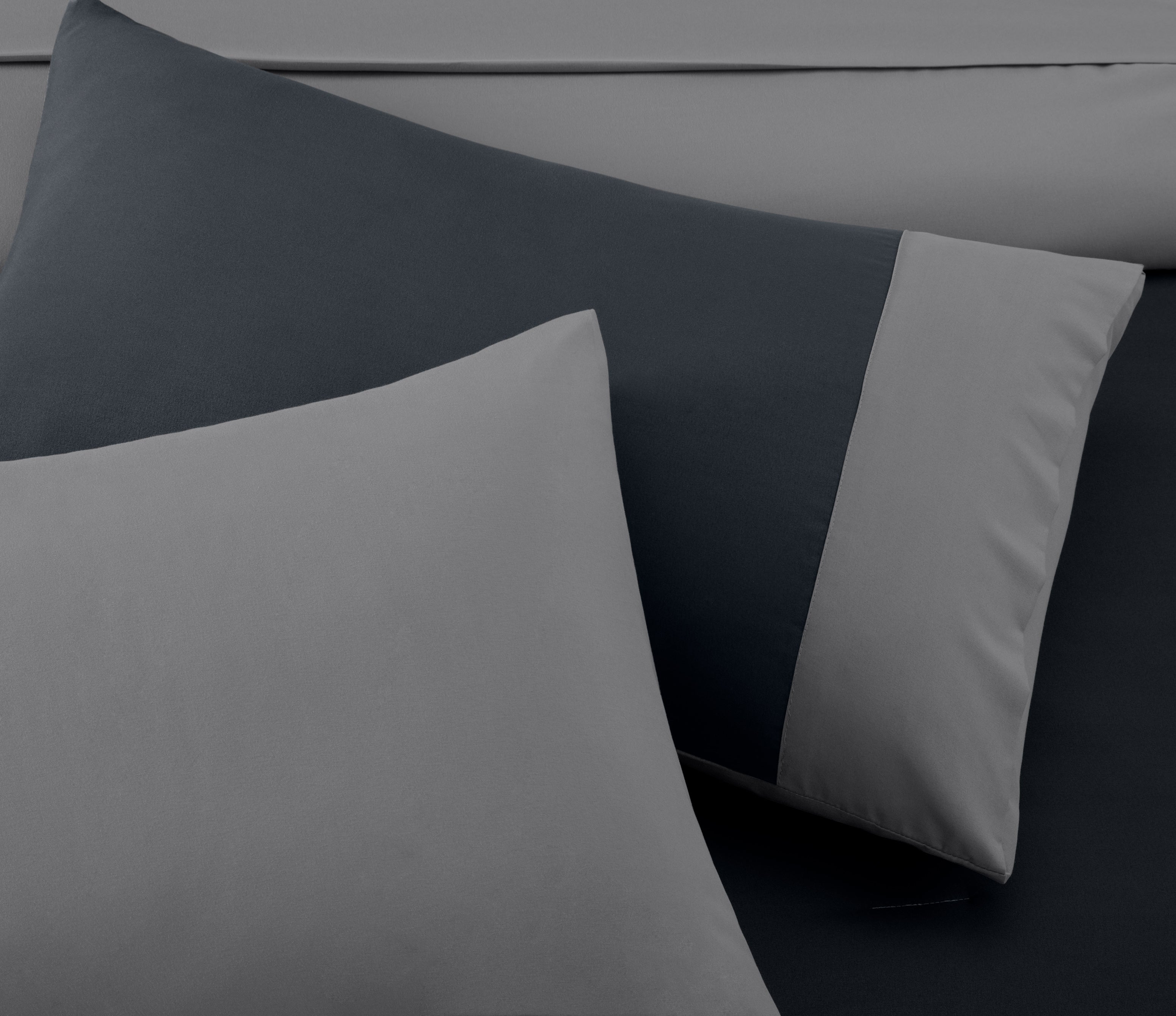 7-Piece Comforter Set - Bed-in-a-Bag, Reversible Bedding Sets with Comforter, Flat & Fitted Sheets, Pillow Shams & Cases, All Season & Machine Washable