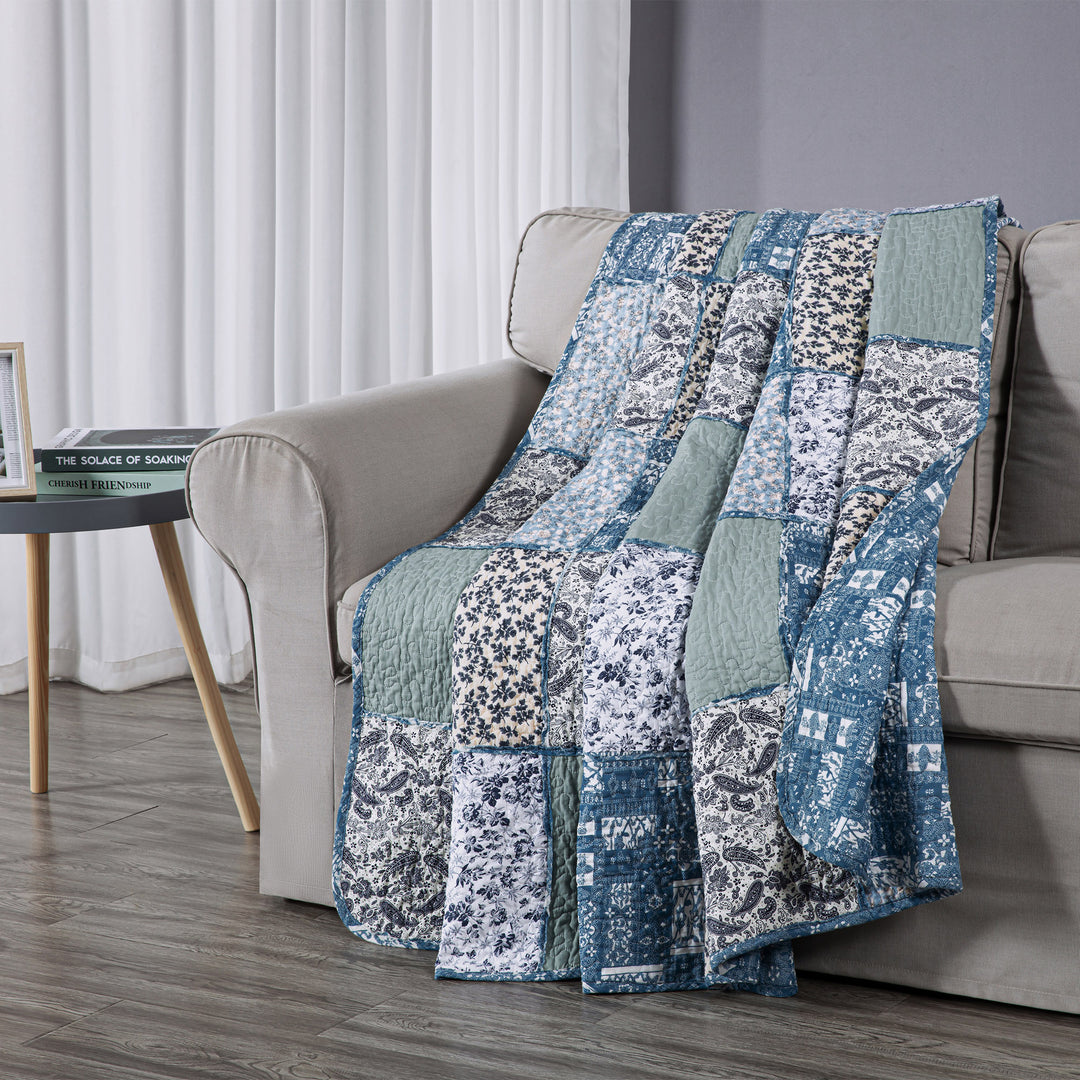100% Cotton Quilts with Real Patchwork Stitching, All Season Vintage Farmhouse Reversible Floral Bedspread Set + 2 Shams, kingsleytrend, Quilt Set, patchwork-quilt, MCF, quilt, kingsleytrend